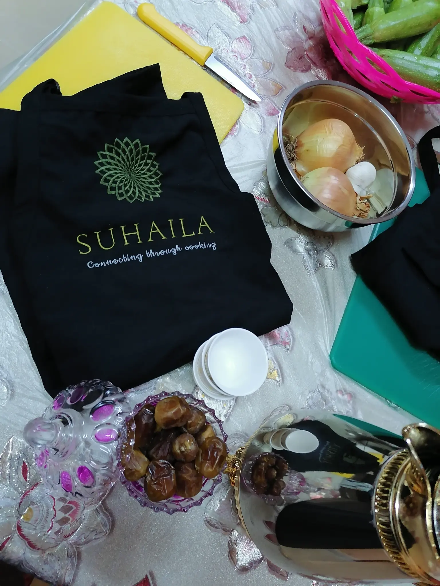 A warm welcome with traditional Jordanian coffee and dates